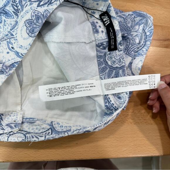 Zara Paisley High Waisted Print Blue and White Flared Pants size Medium - Picture 10 of 10